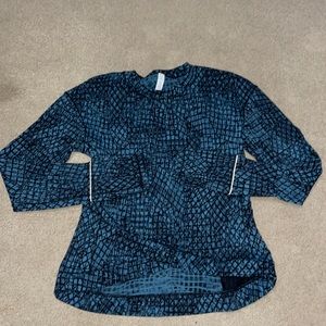 Blue and Black lululemon long sleeve